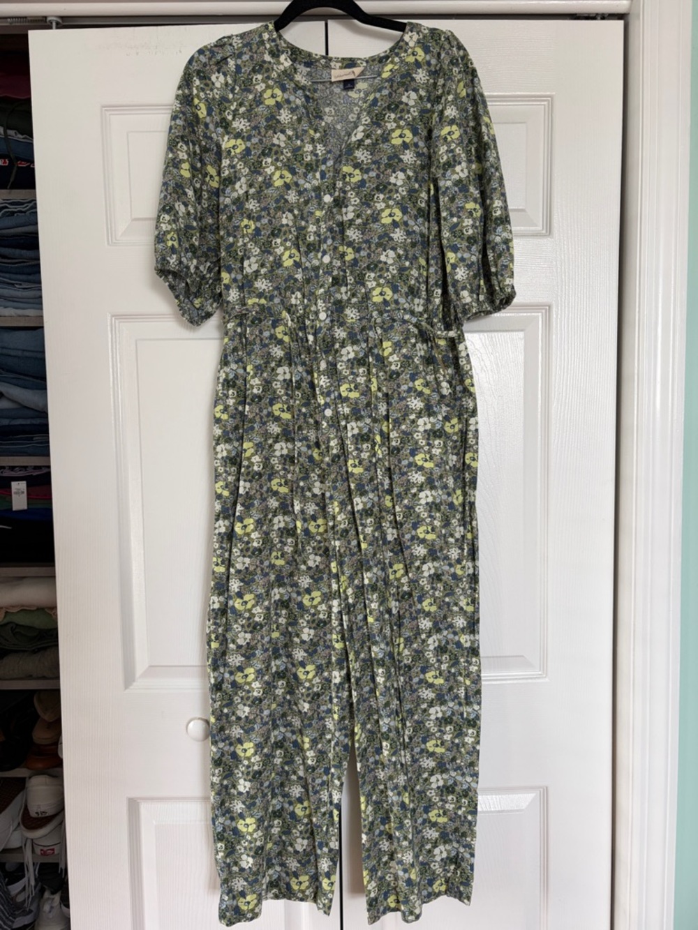 Universal Thread Green Floral Jumpsuit